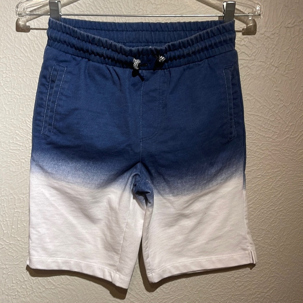 Univibe kids shorts. Size Medium. Cotton/poly. Blue and white ombré.